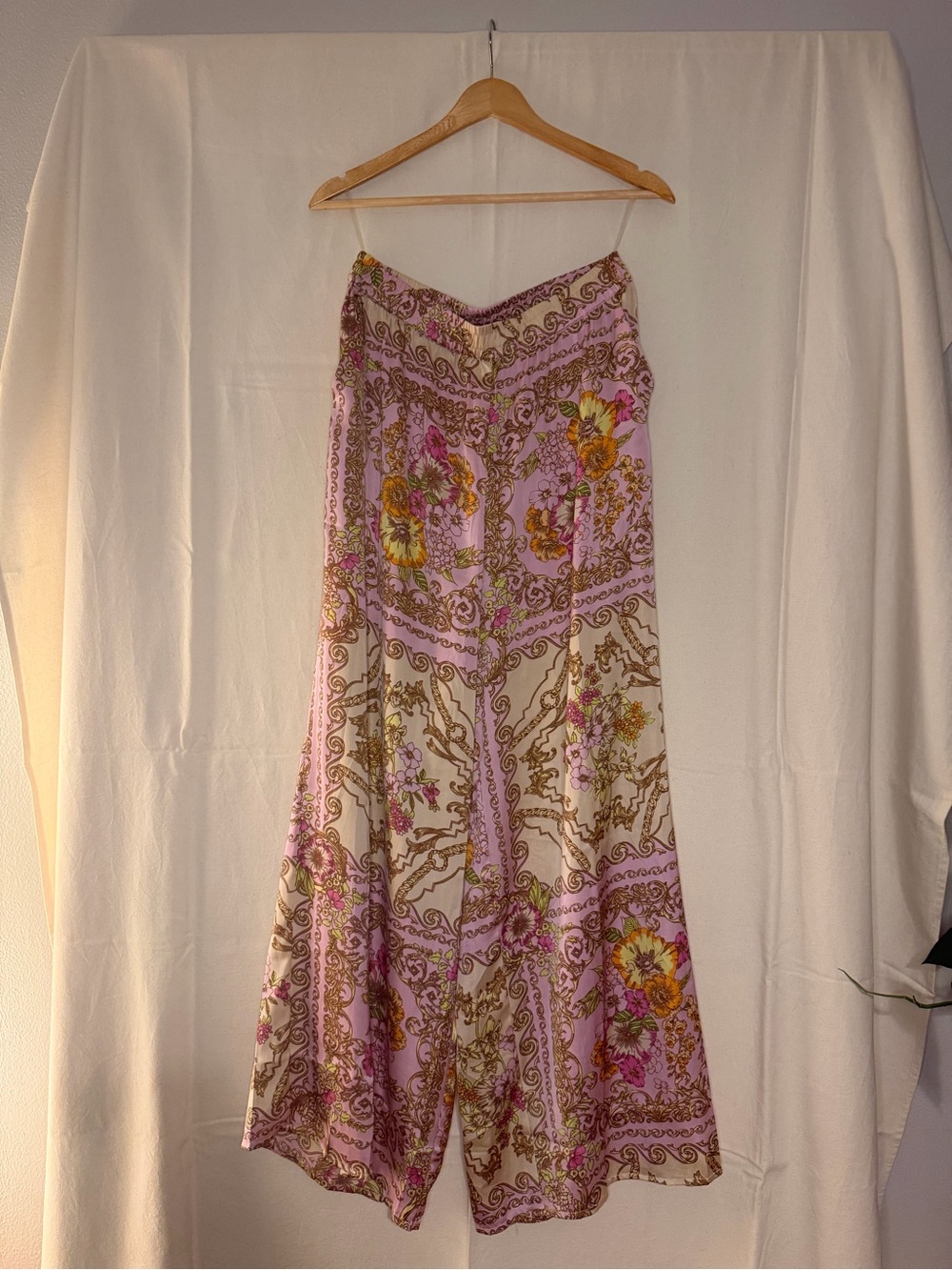 Live 4 Truth Lavender Floral Print Top and Pants Set